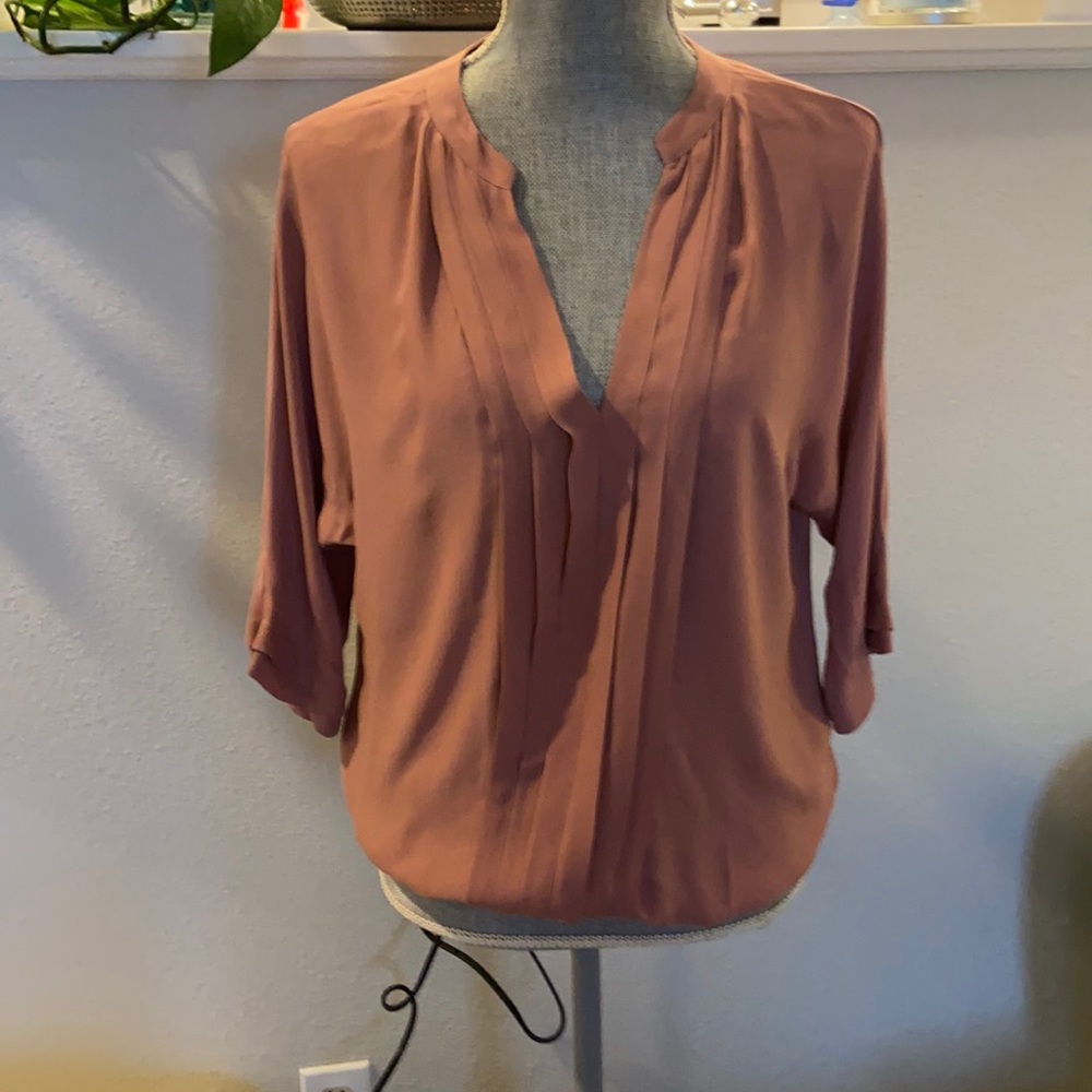 Joie rose colored top small